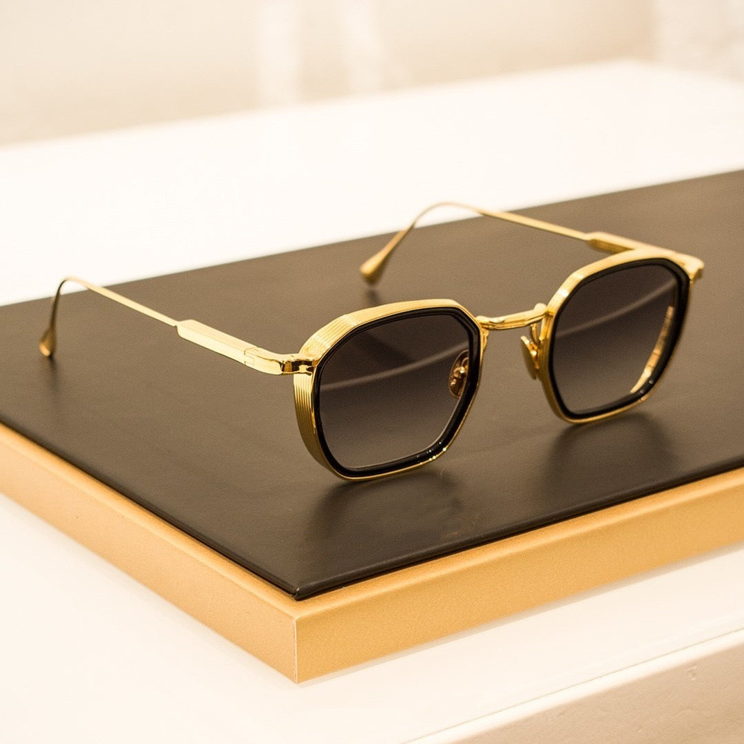 Aura Frame "Midas"